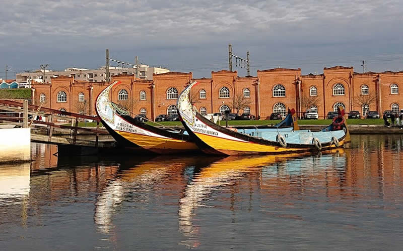 Moliceiro laivas Aveiro kanālos, Portugāle