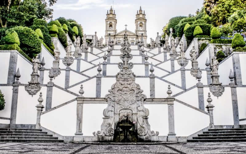 Bom Jesus svētceļnieku kāpnes, Portugāle