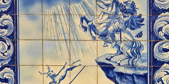 Nazares stāsts azulejo tehnikā, Portugāles ceļojums