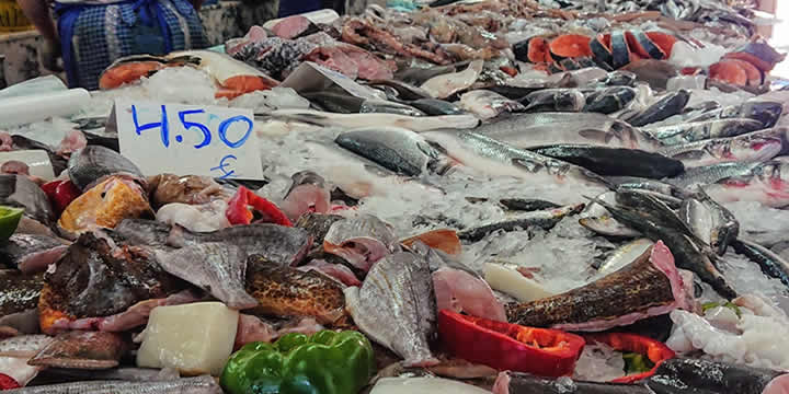 Zivju tirgū