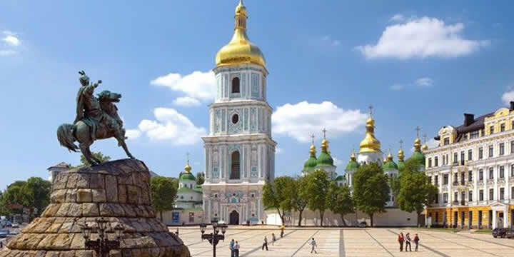 Kijeva, Sofijas zvanu tornis, Ukrainas ceļojums ar Mundus
